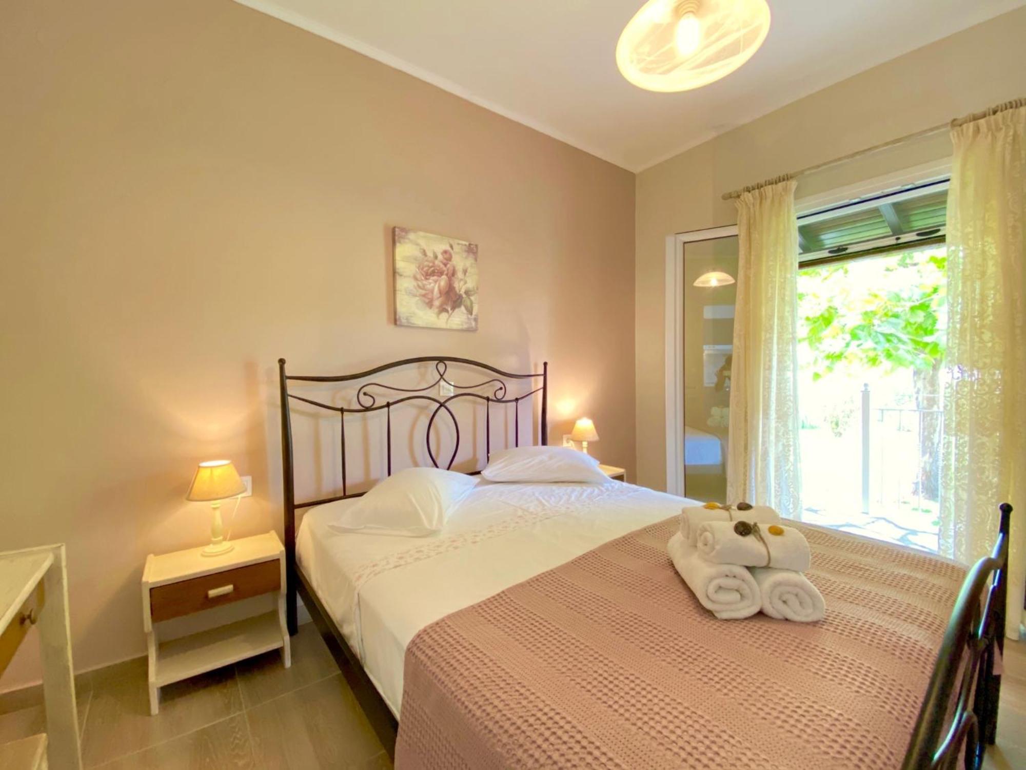 Asteraki Beach House By Dadovillas Akharavi Extérieur photo